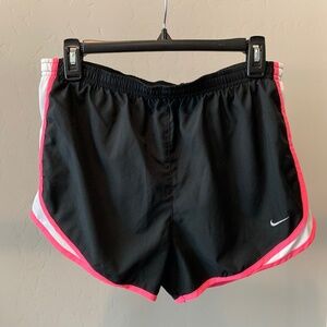 Nike Women's Tempo Lined Running Shorts Pink, White, Black - Size Medium